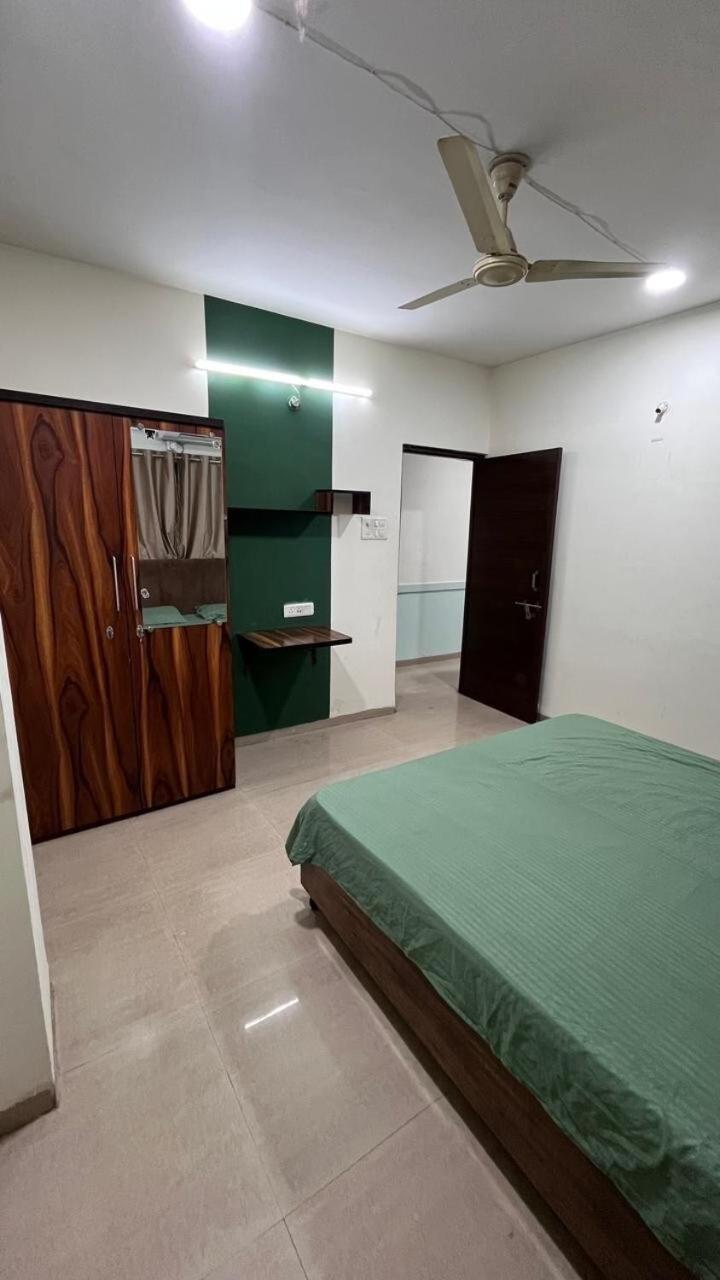 Apartment Spacious 3bhk Furnished&terrace