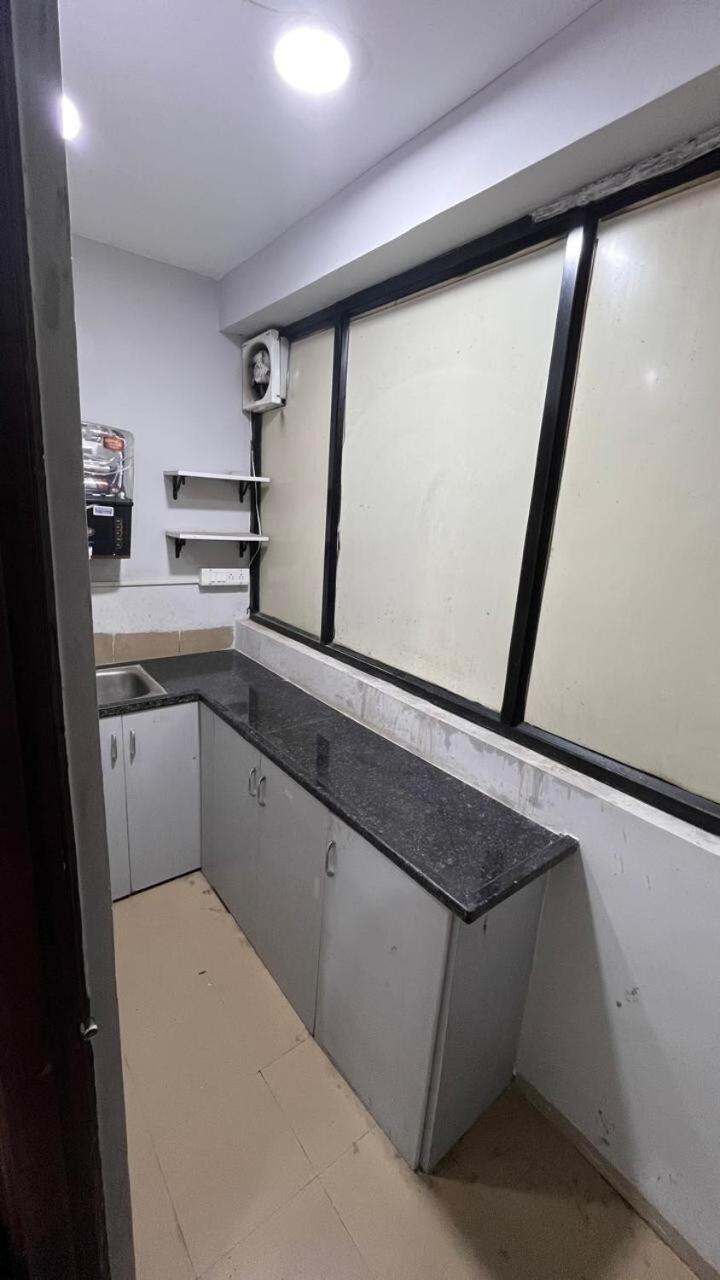 Apartment Spacious 3bhk Furnished&terrace *