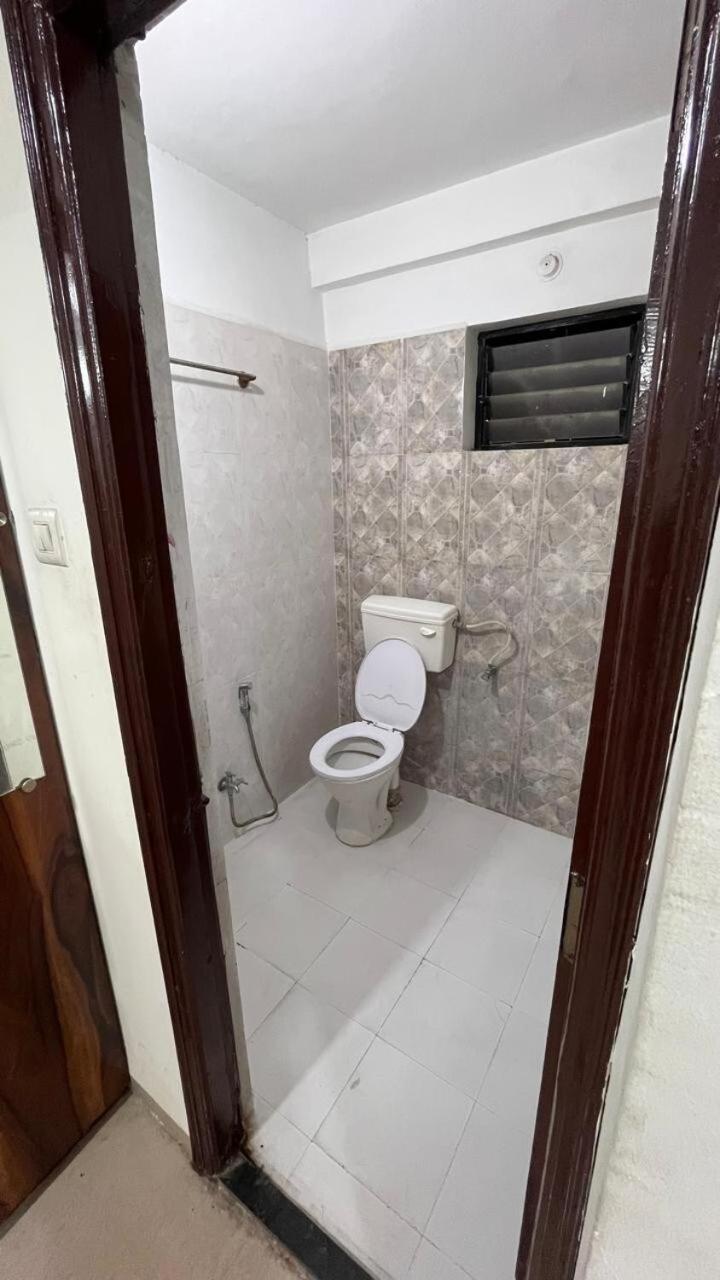 Spacious 3bhk Furnished&terrace